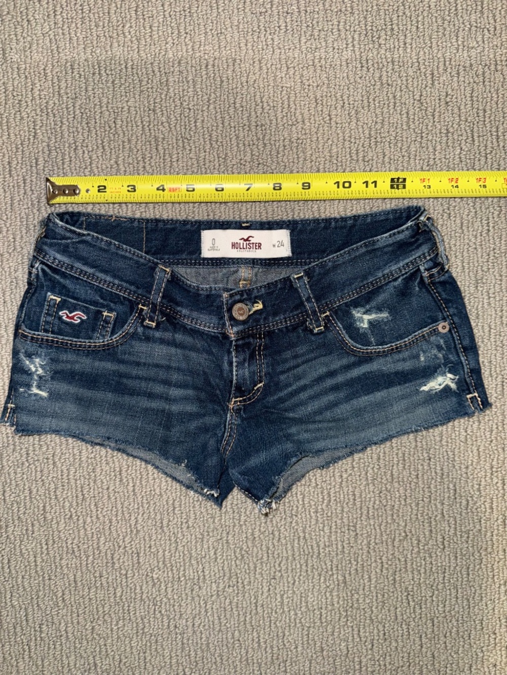 Vintage Hollister Distressed Denim Cutoff Shorts Size 0 W24 Low Rise Dark Wash - Picture 4 of 16